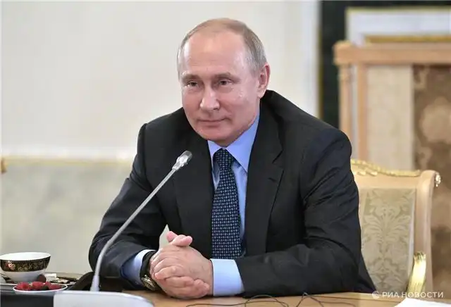 Путин подчеркнул на ПМЭФ экономические возможности стран Центральной Азии