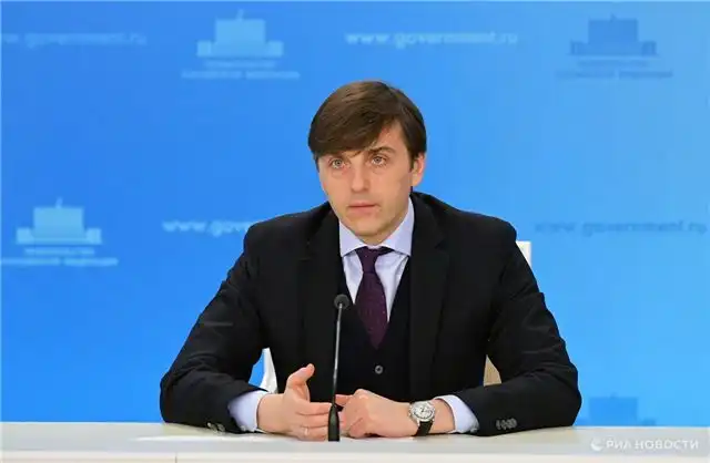Кравцов сообщил, что более 47 тысяч россиян осваивают китайский язык в школах