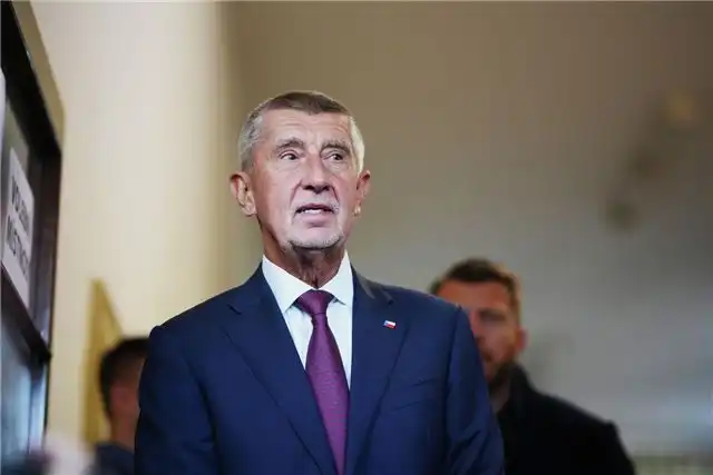 Бабиш выступил за разработку европейской системы ПРО вместо финансовой поддержки Киева