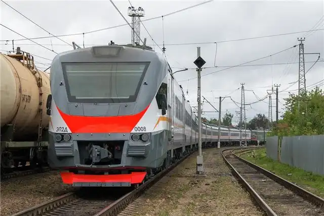 РЖД намерены внедрить продажу билетов на электрички через "Макс" по всей России в 2026